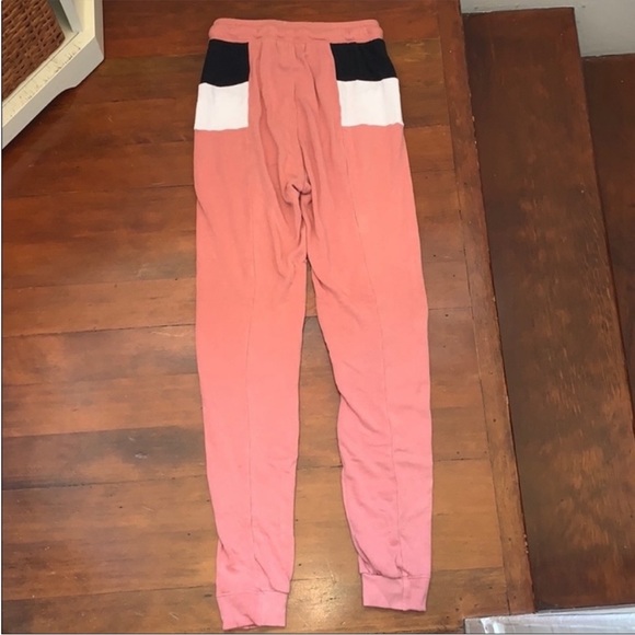 Like New Wildfox Blocked Soto Warm-Up Sport Raina Sweatsuit Mulled Rose Multi - Picture 13 of 15